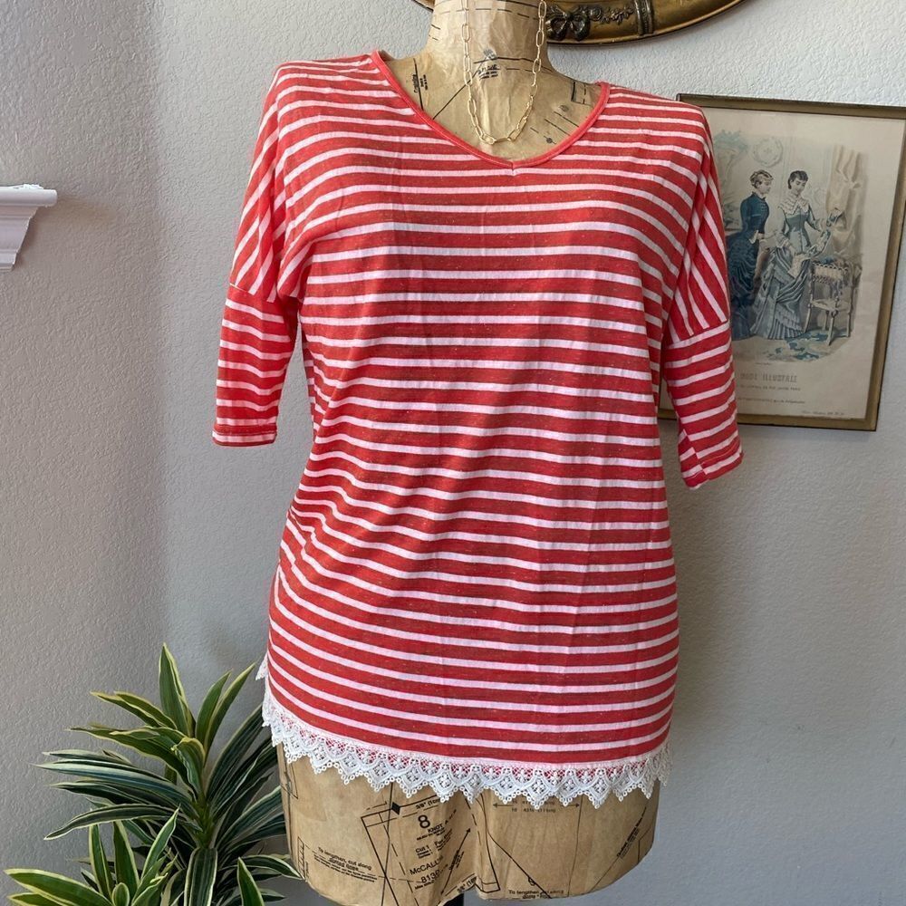 Kori America Boutique Coral & Cream Stripe Blouse Lace Hem sz S